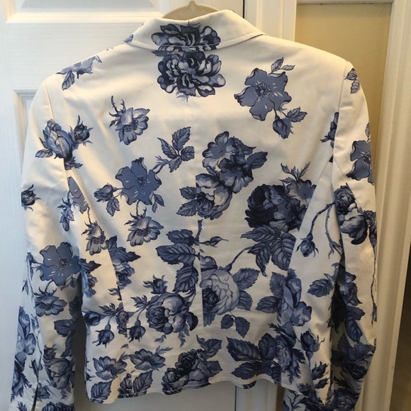 Escada blazer - Picture 2 of 2